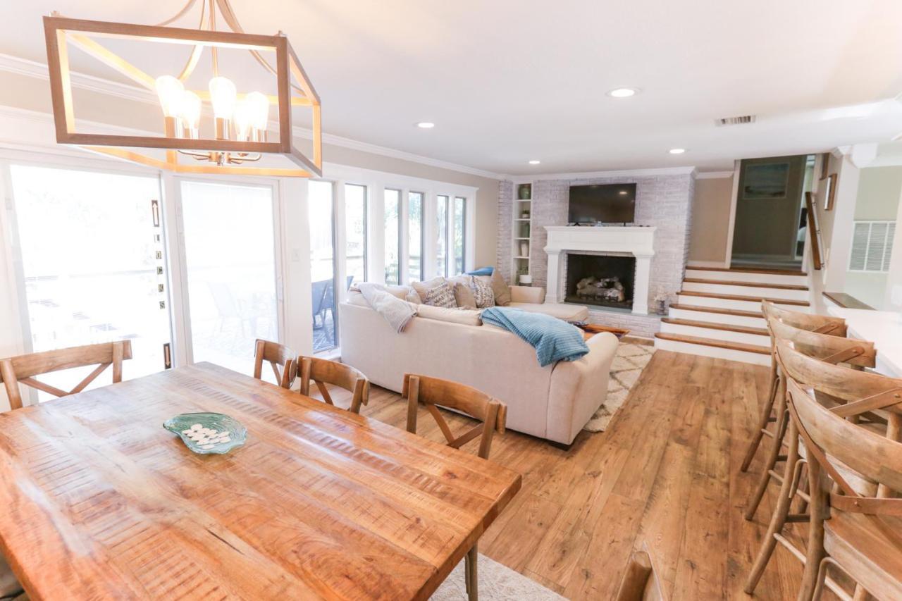 Pool & Hot Tub Home W Game Room! 1 Mile To Beach! Jacksonville Beach Dış mekan fotoğraf